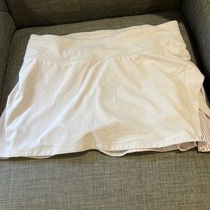 - Lululemon workout skirt -